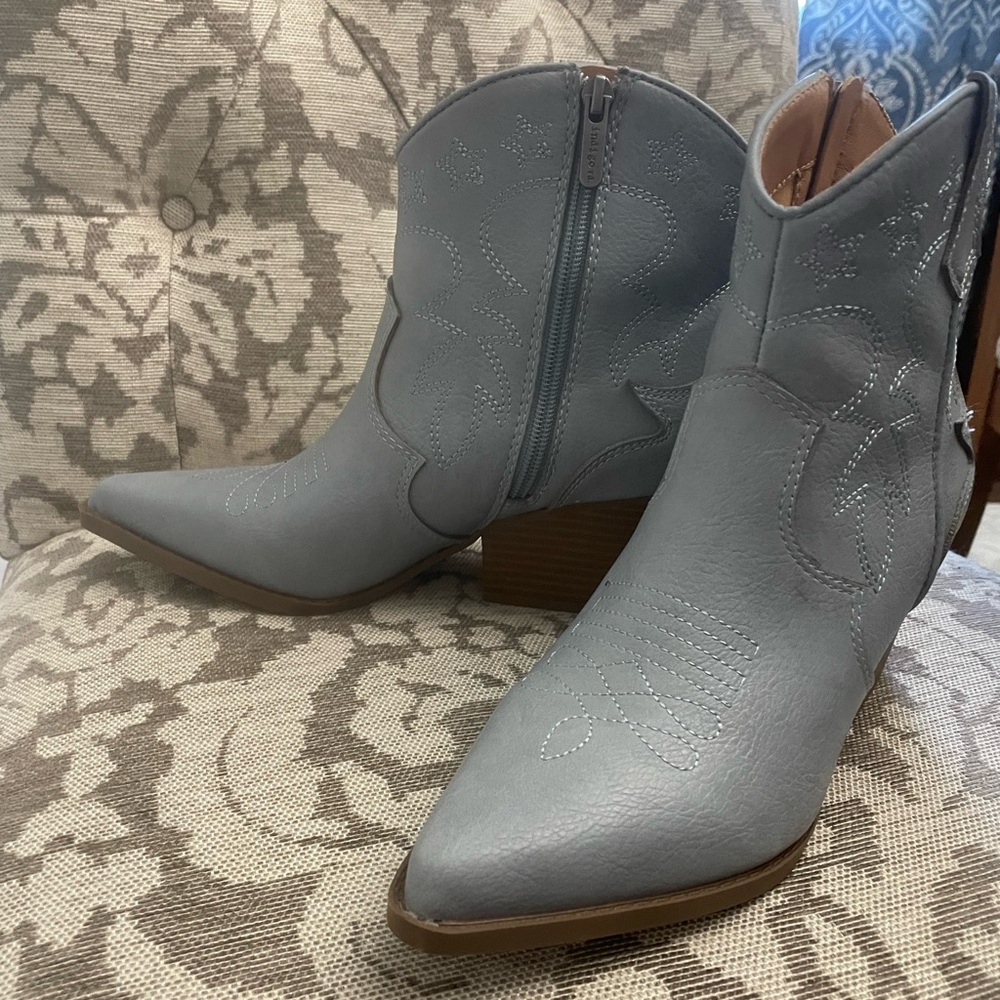 indigo rd. Women's  Western Ankle Boots - Stylish Pointed Toe